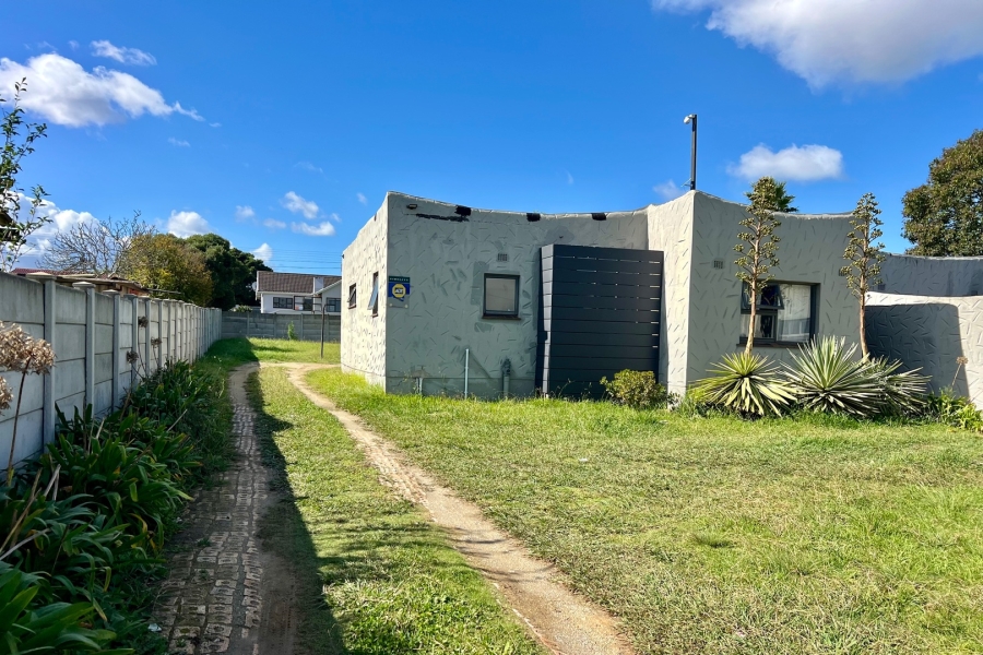 Commercial Property for Sale in Delvillepark Western Cape